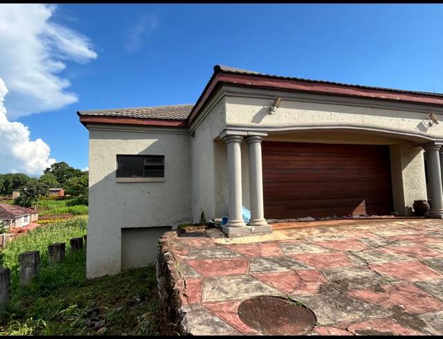 4 BEDROOM HOUSE FOR SALE IN SIBASA